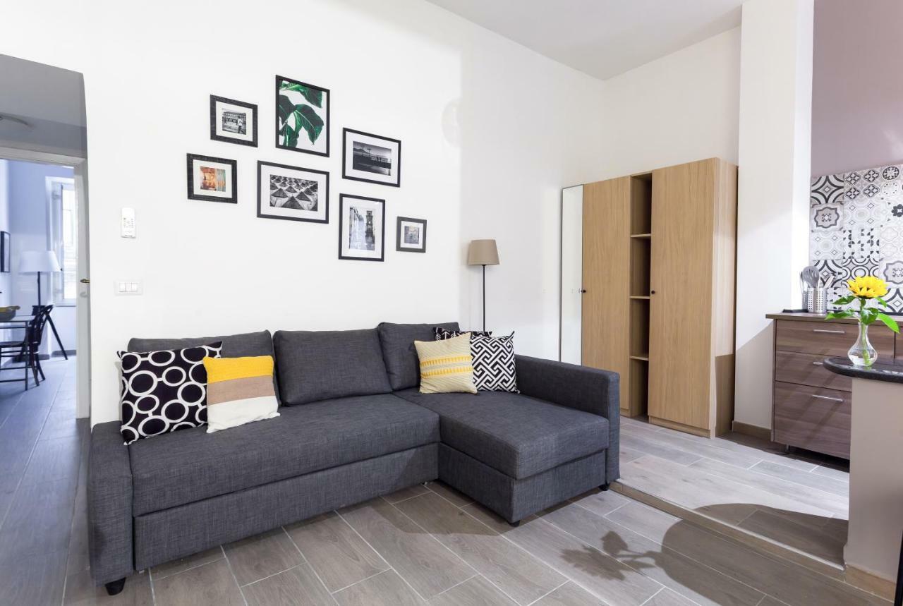 Manuela Apartments Centro Storico Naples Exterior photo